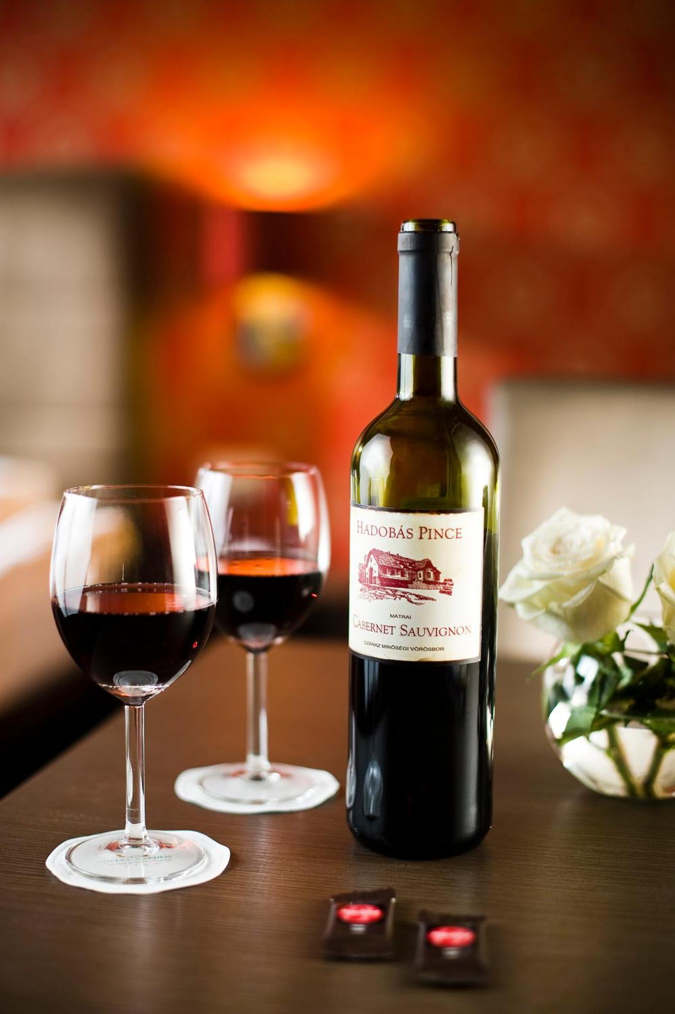 Deluxe Double Room,706061824:JPEG